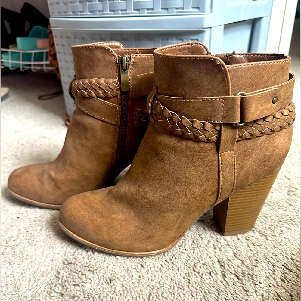 Western Ankle Bootie Size 9